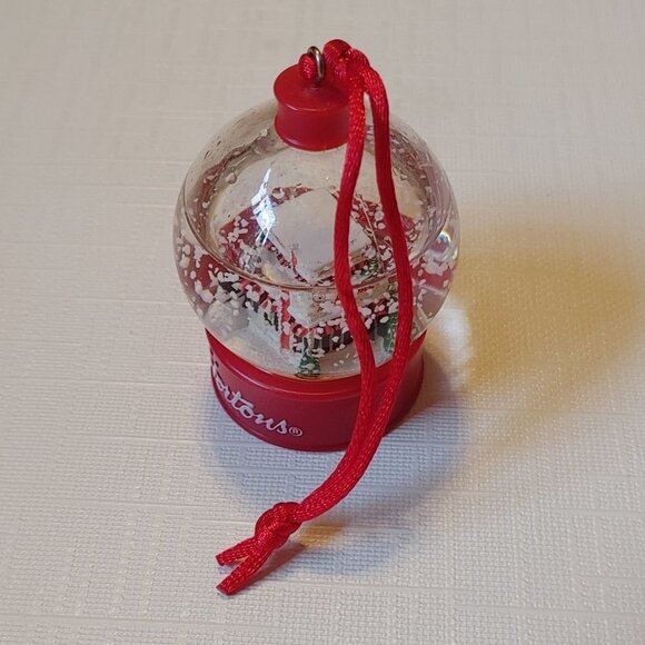 2015 Tim Hortons Snow Globe Ornament Store - Picture 2 of 6